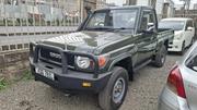 Toyota Land Cruiser 2012 Green for sale