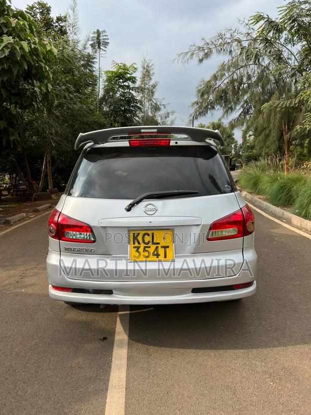 Nissan Wingroad 2010 Silver