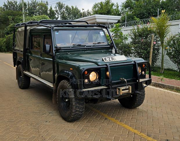 Land Rover Defender 1988 Green