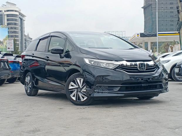 Honda Fit Shuttle 2019 Black