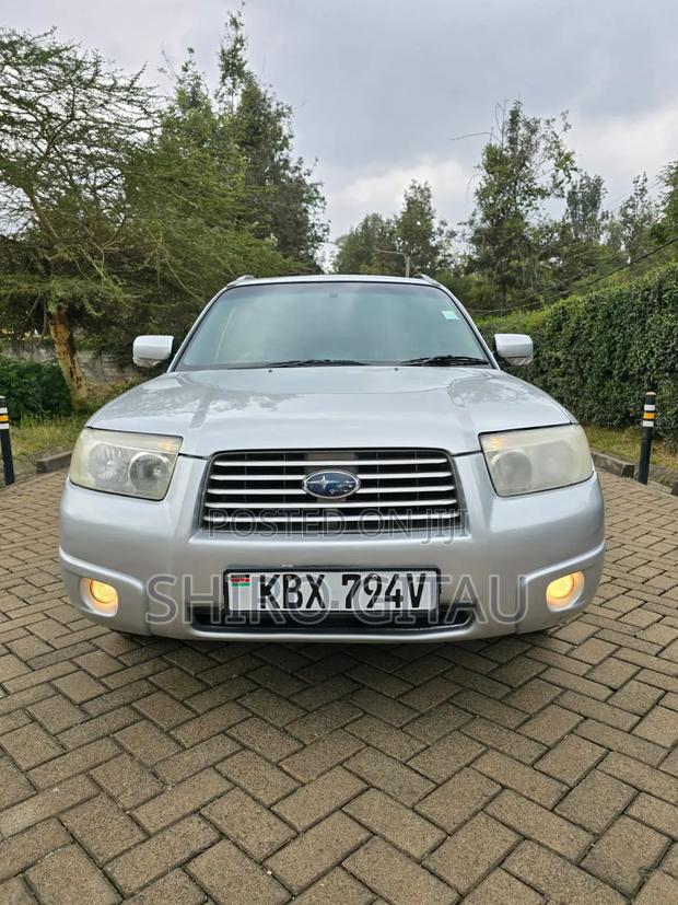 Subaru Forester 2006 Silver