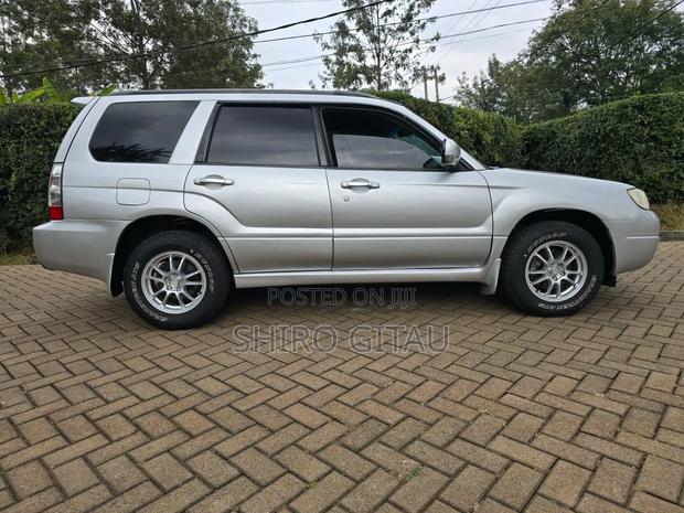 Subaru Forester 2006 Silver