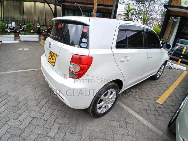 Toyota IST 2012 White