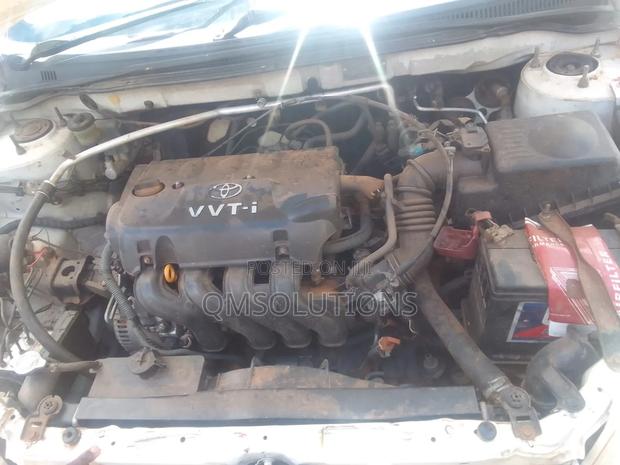 Toyota Corolla 2003 White