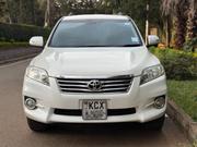 Toyota Vanguard 2013 White for sale