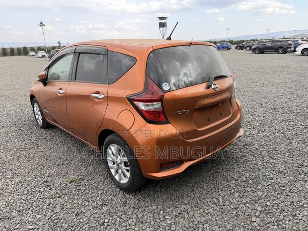 Nissan Note 1.2 Hybrid 2019 Maroon