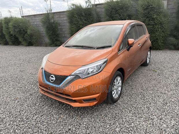 Nissan Note 1.2 Hybrid 2019 Maroon