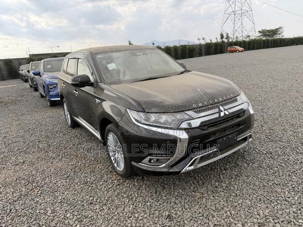 Mitsubishi Outlander 2.4 PHEV AWD 2019 Black