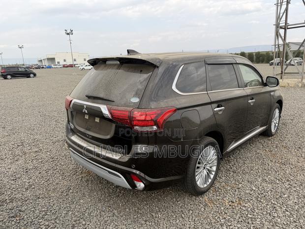 Mitsubishi Outlander 2.4 PHEV AWD 2019 Black