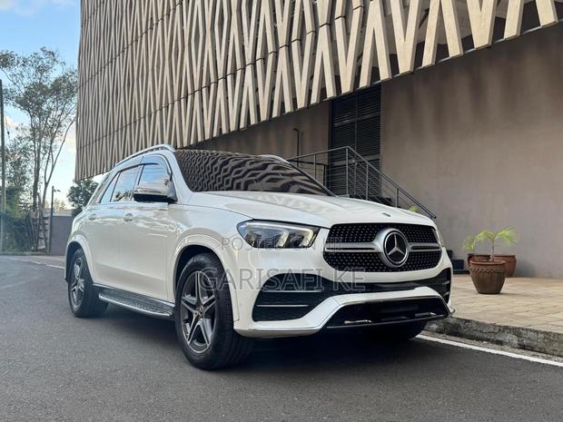 Mercedes-Benz GLE-Class 2019 White