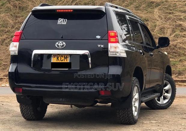 Toyota Land Cruiser Prado 2.7 i 2011