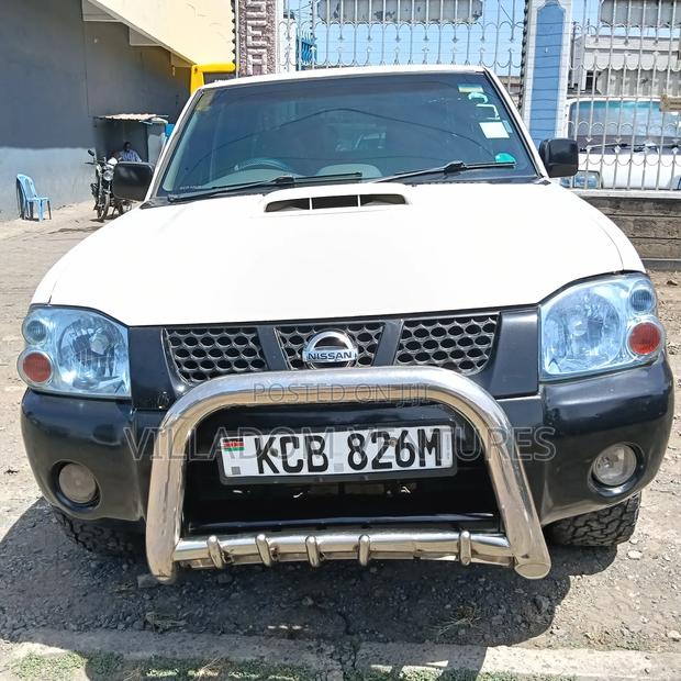 Nissan Patrol 2013 White