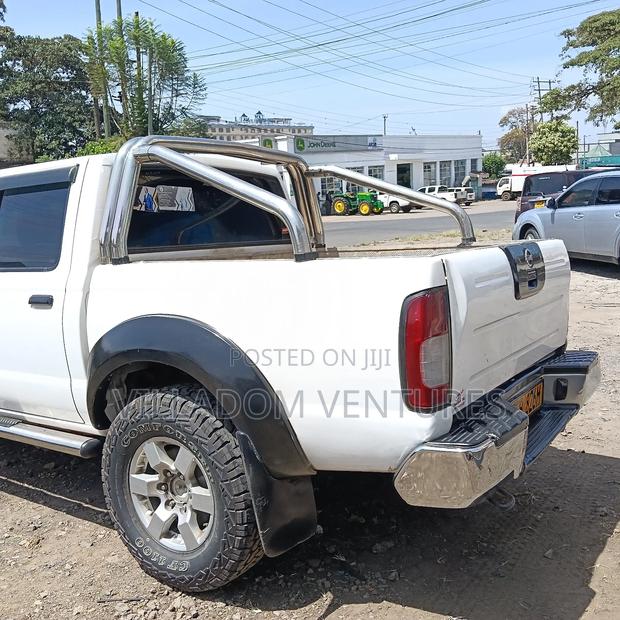 Nissan Patrol 2013 White