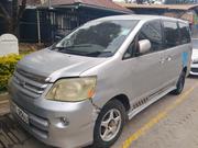 Toyota Noah 2005 Silver for sale