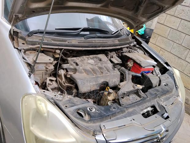 Nissan Bluebird 2007 Silver