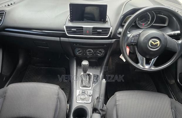 Mazda Axela 2015 White