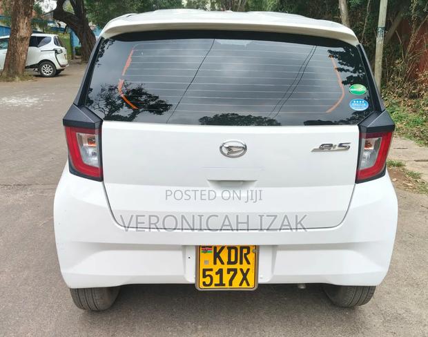 Daihatsu Mira 2017 White