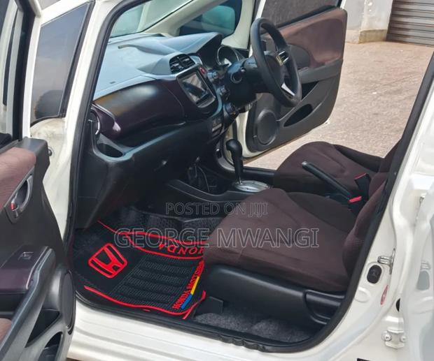 Honda Fit 2013 White