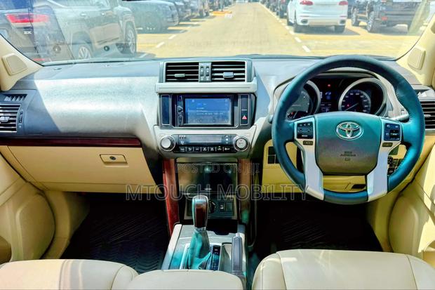 Toyota Land Cruiser Prado 2015 Black