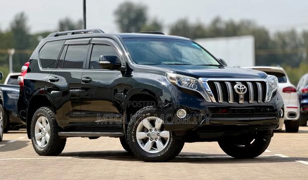 Toyota Land Cruiser Prado 2015 Black