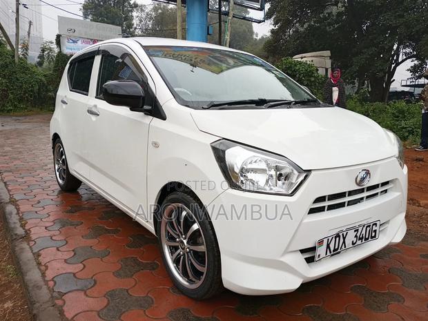 Daihatsu Mira 2019 White