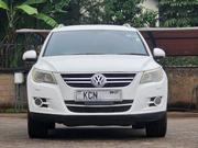 Volkswagen Tiguan S 4Motion 2010 White for sale