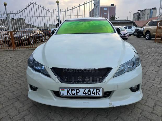 Toyota Mark X 2012 White
