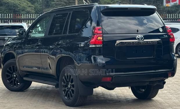 Toyota Land Cruiser Prado 2020 Black