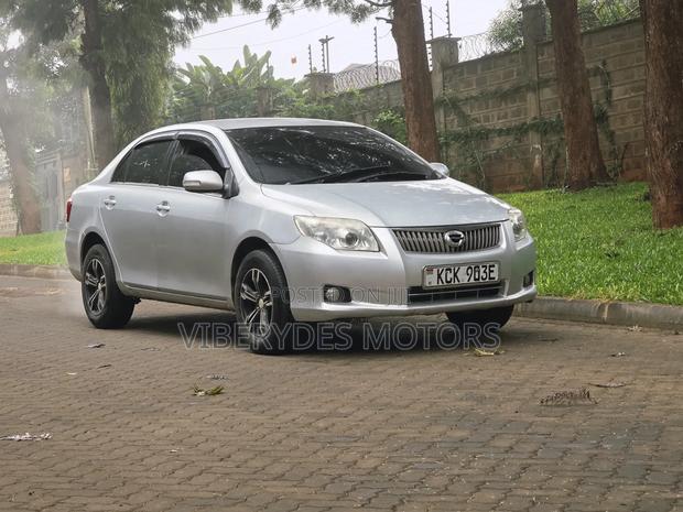 Toyota Axio 2010 Silver