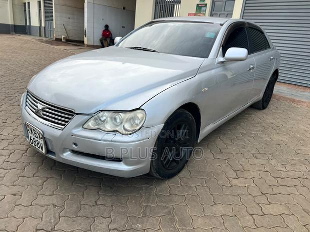Toyota Mark X 2005 Silver