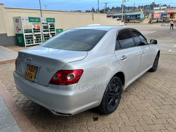 Toyota Mark X 2005 Silver