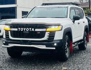 Toyota Land Cruiser LC300 2023 White for sale
