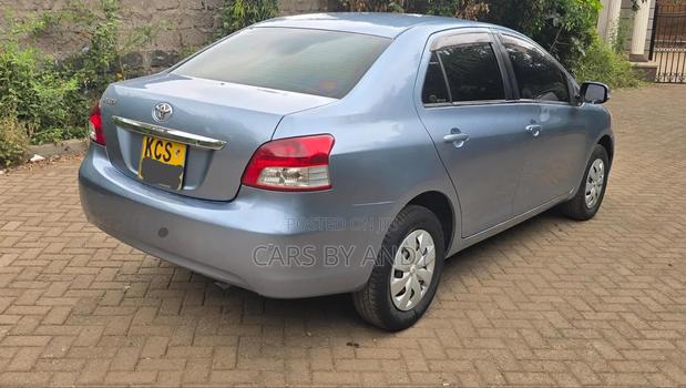 Toyota Belta 2012 Blue