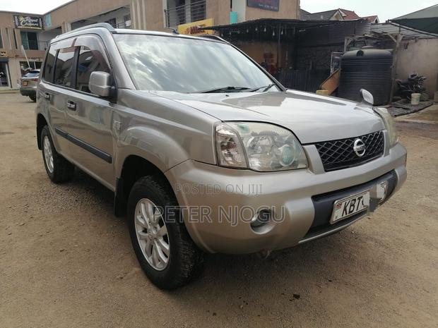 Nissan X-Trail 2006 Gray