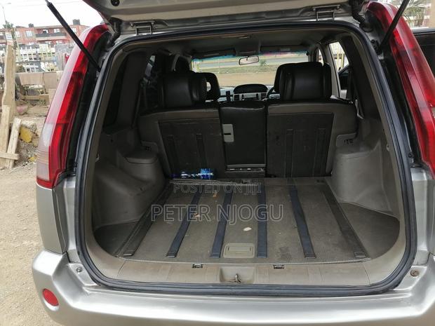 Nissan X-Trail 2006 Gray