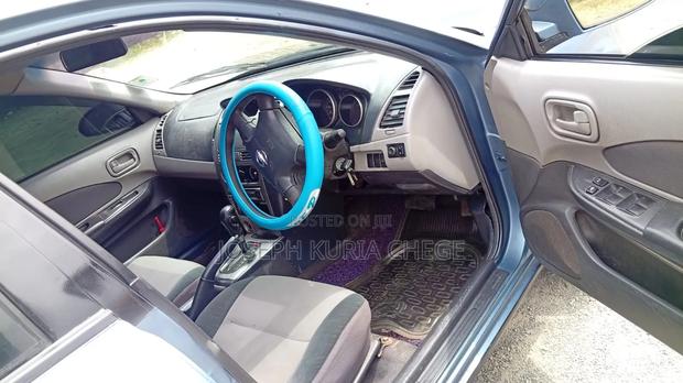 Nissan Wingroad 2006 Blue