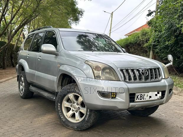 Toyota Land Cruiser Prado 2003 Silver