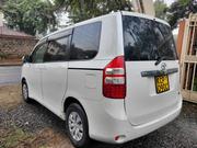 Toyota Noah 2011 White for sale