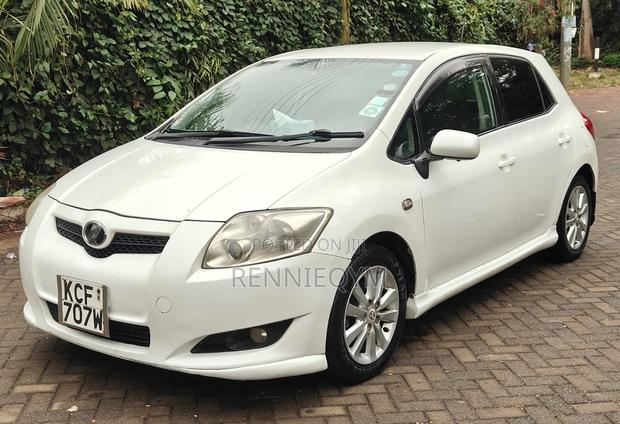 Toyota Auris 2009 Pearl