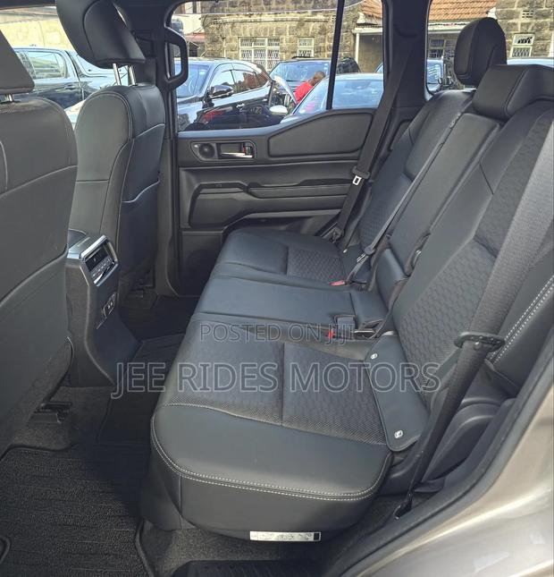 Toyota Land Cruiser Prado 2024 Gray