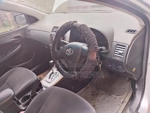 Toyota Corolla Fielder 2009 Silver