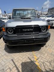 Toyota Land Cruiser 2019 Silver for sale