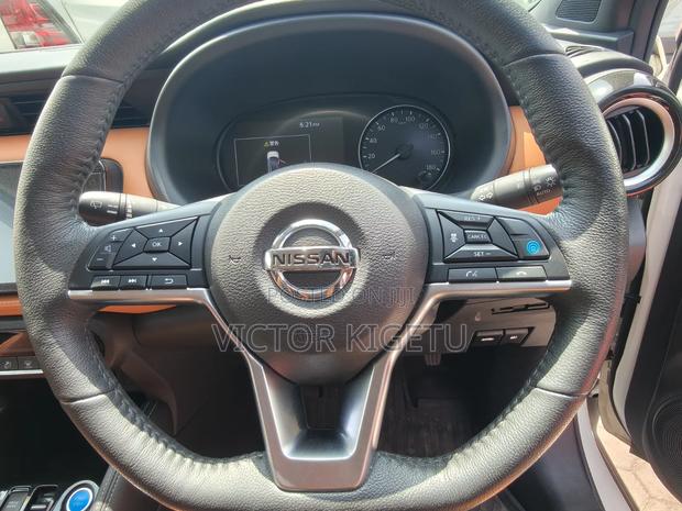Nissan Kicks 2020 Pearl