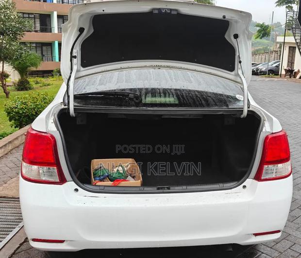 Toyota Axio 2014 Off white