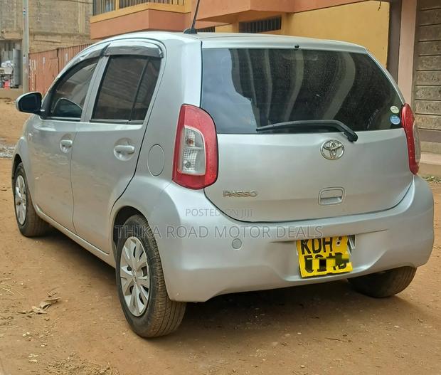 Toyota Passo 2015 Silver