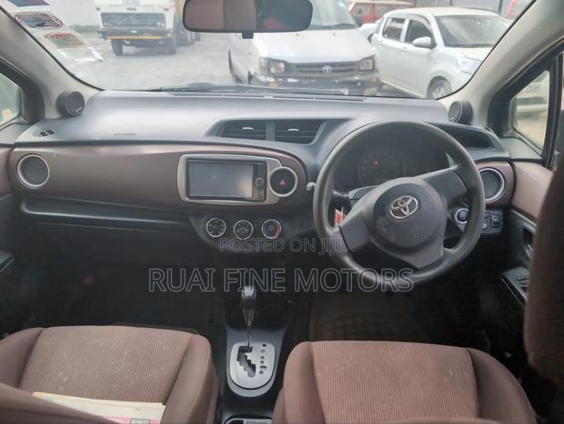 Toyota Vitz 2013 Black