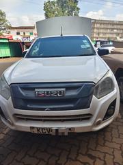 Isuzu D-MAX 2023 White for sale