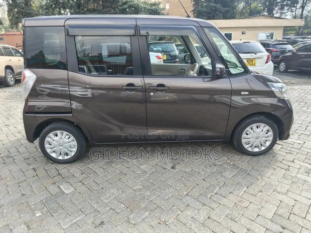 Nissan Dayz Roox 2019 Maroon