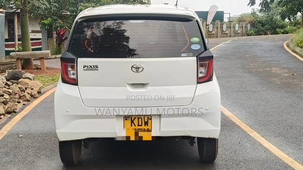Toyota Pixis Epoch 2018 White