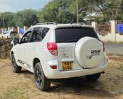 Toyota RAV4 2007 White for sale